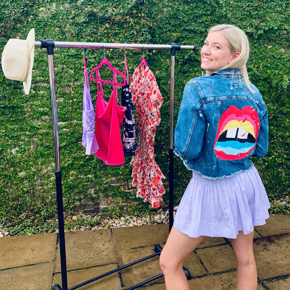 Meet your Posher, Lauren